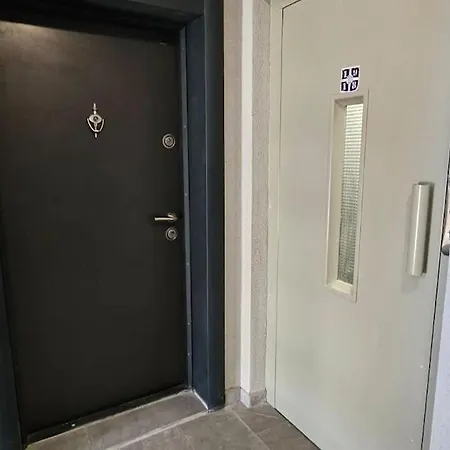 Apartment Liohov Varna
