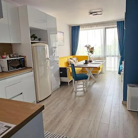 Apartament Liohov *